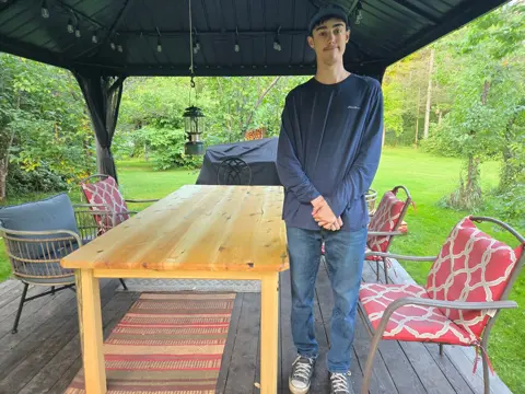 Custom Pine Dining Table, photo 1