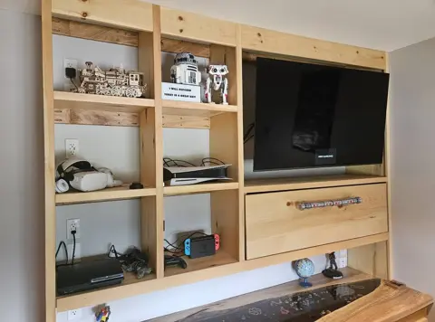 Epoxy River Counter / Wall Unit, photo 9